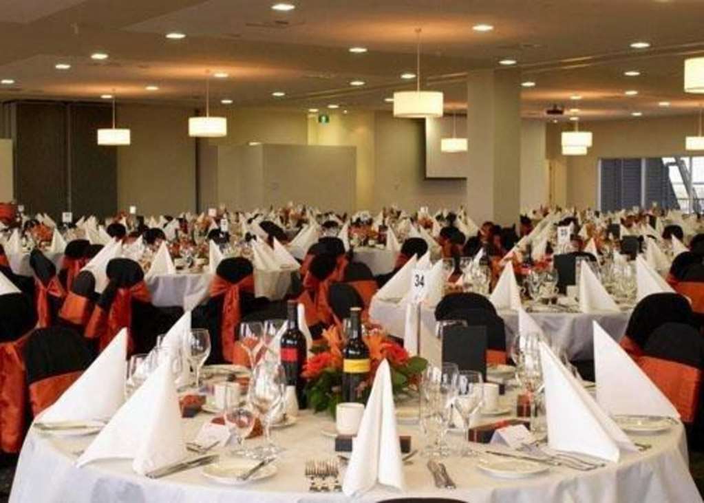 Mantra Melbourne Melton Facilidades foto